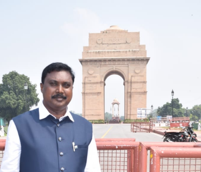 Dr Jayan C Kuthanur has bagged India's Outstanding Award for Development and Welfare of Children